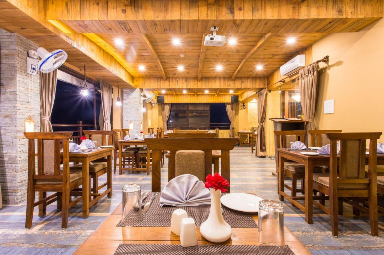 Hotel Mala Pokhara Exterior photo